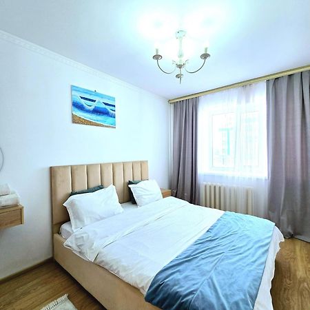 Двухкомнатная "Аэропорт Астана" Apartment Exterior photo