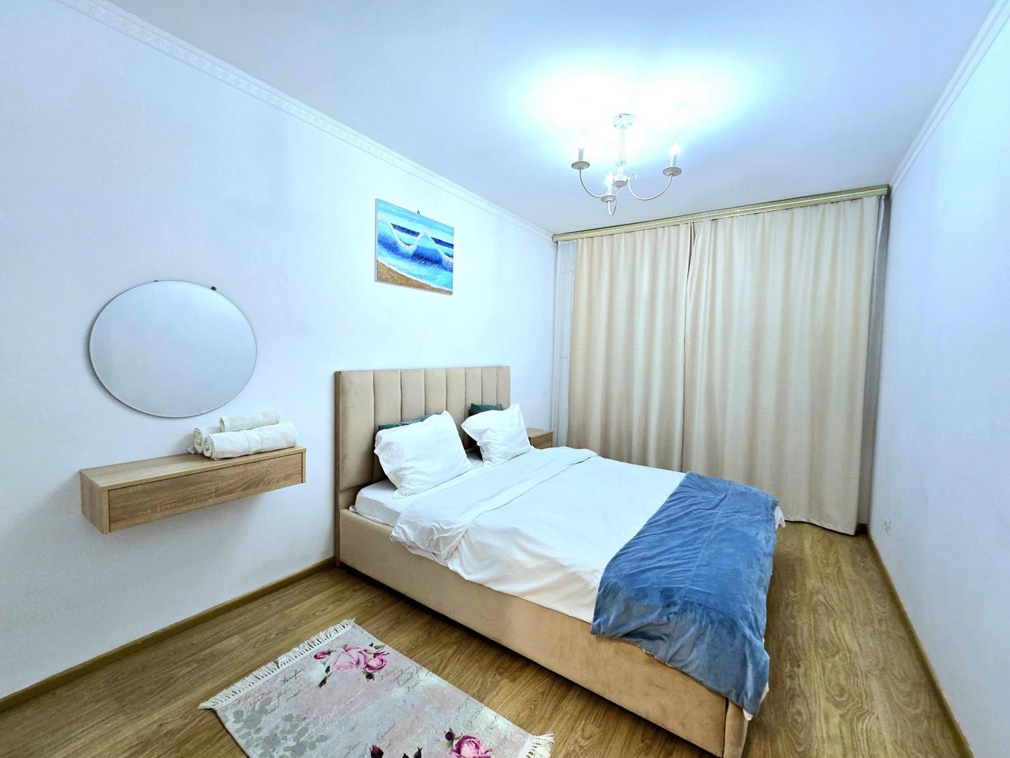 Двухкомнатная "Аэропорт Астана" Apartment Exterior photo