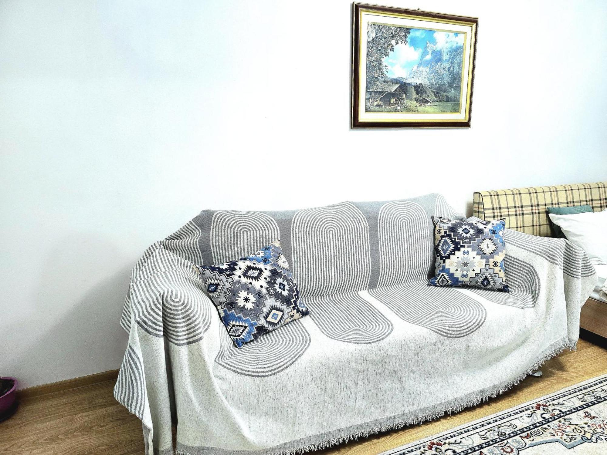 Двухкомнатная "Аэропорт Астана" Apartment Exterior photo